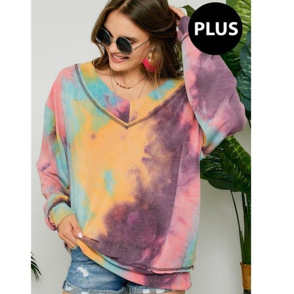 Tie Dye Oversized Big V-Neck Top - Picture 6 of 6